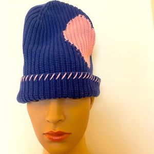 Kerri Rosenthal
Beanie Max Heart in Concord Blue